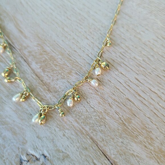 Kendra Scott Mollie Gold Choker in White Pearl - Picture 2 of 2